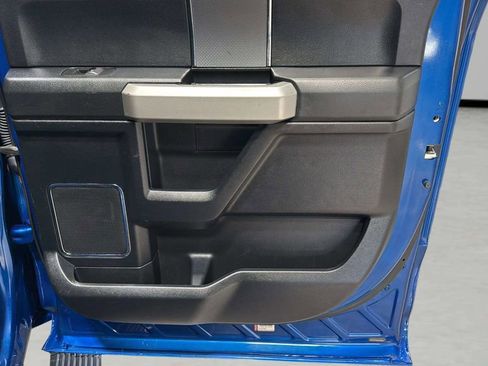 Used 2017 Ford F150 Lariat w/ Equipment Group 502A Luxury AWD/4WD image 15