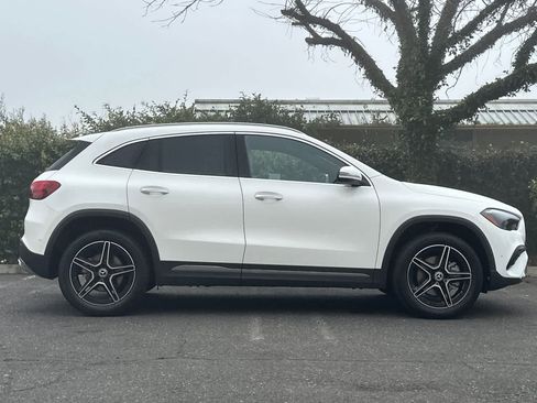 New 2026 Mercedes-Benz GLA 250 GLA 250 image 2