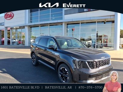 Used 2025 Kia Sorento S w/ Panoramic Sunroof Package