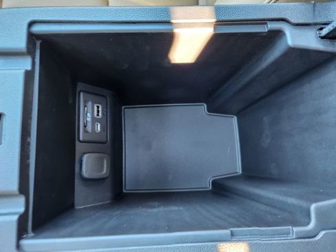 New 2025 Chevrolet Blazer Premier w/ Enhanced Convenience Package image 16