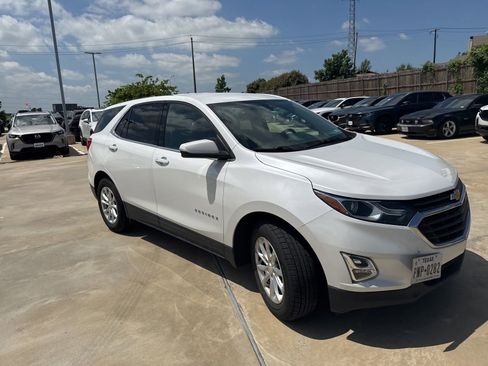 Used 2019 Chevrolet Equinox LT FWD image 5