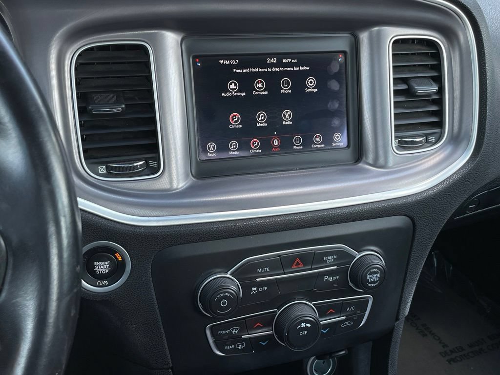 Used 2022 Dodge Charger SXT RWD image 17