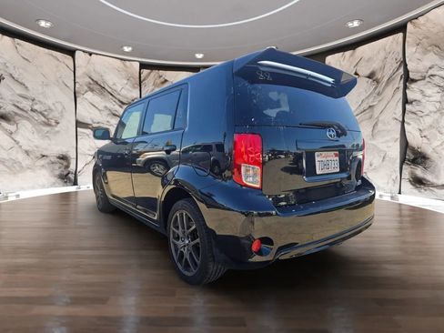 Used 2013 Scion xB image 8