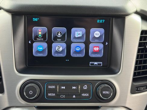 Used 2017 GMC Yukon XL SLT w/ Premium Edition image 26