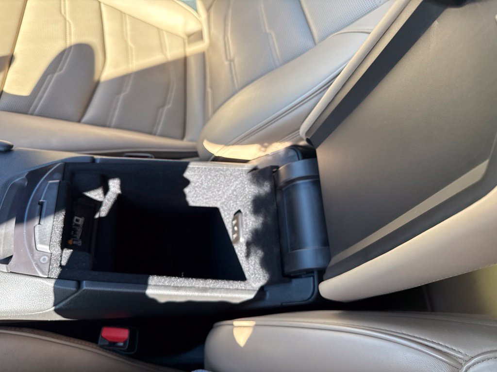 Used 2019 Cadillac XT5 Platinum w/ Trailering Package AWD/4WD image 26