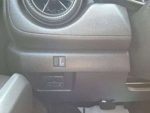 Used 2023 Chevrolet Colorado Trail Boss w/ Advanced Trailering Package AWD/4WD image 13