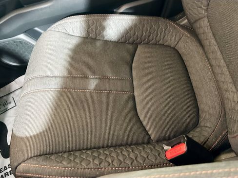 Used 2023 Honda Pilot EX-L image 18