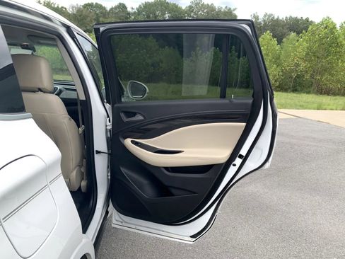 Used 2019 Buick Envision Essence image 22