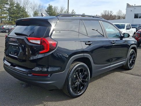 Certified 2022 GMC Terrain SLE w/ Driver Convenience Package image 6