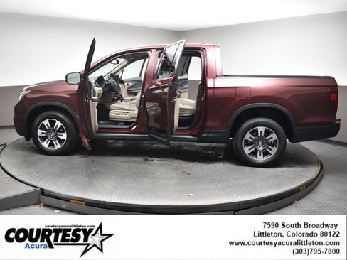 Used 2018 Honda Ridgeline RTL-T image 45