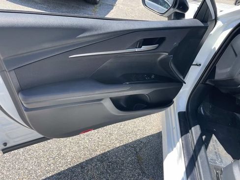 Used 2025 Toyota Camry LE FWD image 19