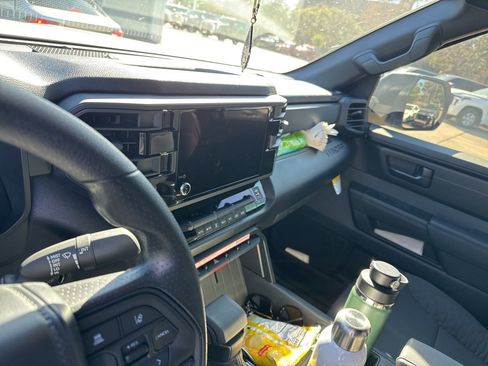 Used 2026 Toyota Tundra SR image 5