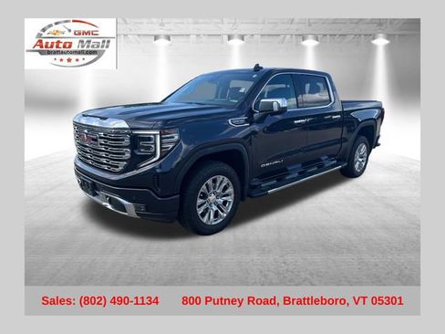 Used 2023 GMC Sierra 1500 Denali w/ Technology Package AWD/4WD image 1