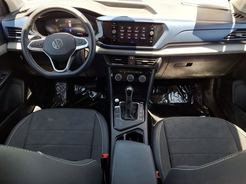 Certified 2023 Volkswagen Taos SE FWD image 22
