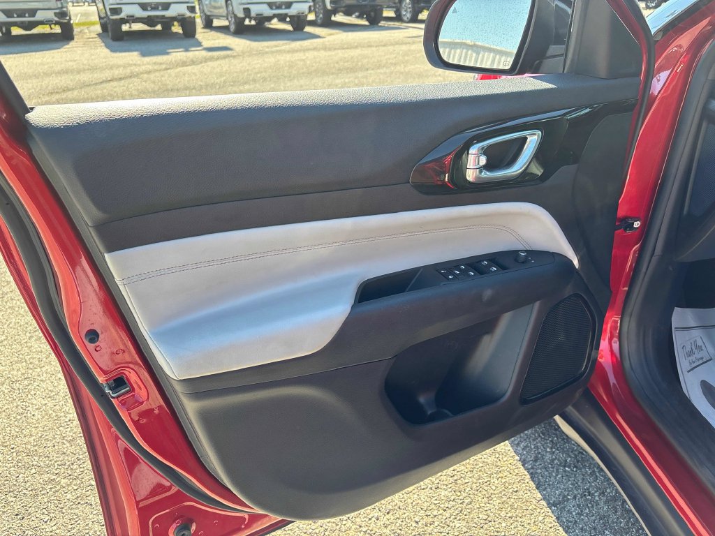 Used 2024 Jeep Compass Limited AWD/4WD image 9