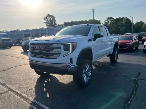 Used 2023 GMC Sierra 1500 SLE w/ Preferred Package AWD/4WD image 36