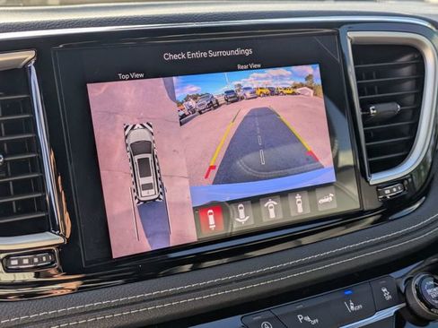 New 2026 Chrysler Pacifica Select image 23