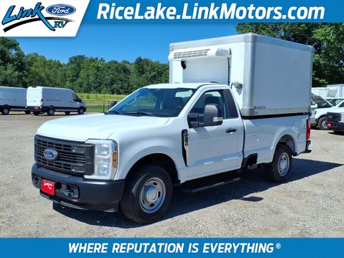 Used 2024 Ford F250 XL RWD image 1