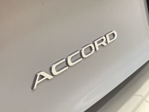 Certified 2025 Honda Accord SE image 21