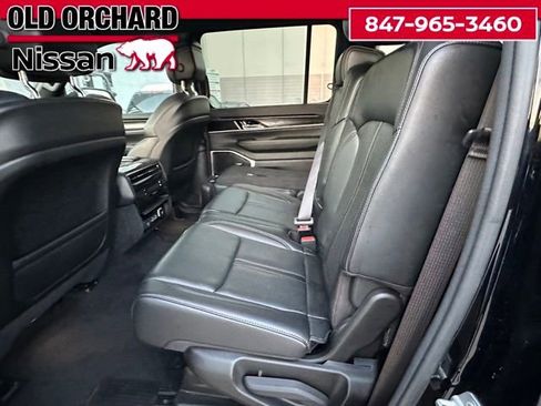 Used 2022 Jeep Wagoneer Series I w/ Premium Group I image 15