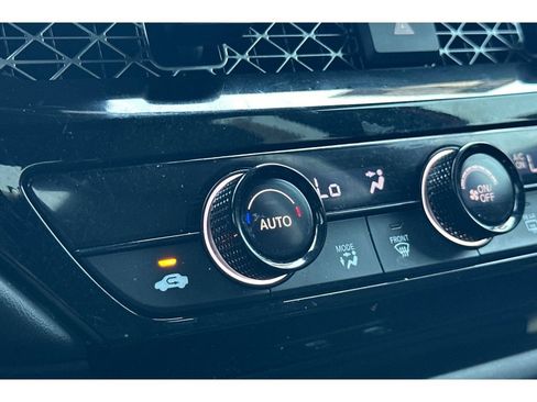 Used 2024 Honda Accord Sport image 28