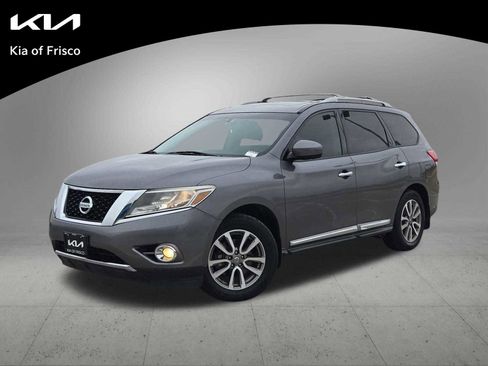 Used 2016 Nissan Pathfinder SL w/ SL Premium Package image 1