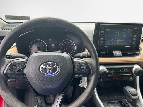 Used 2020 Toyota RAV4 LE w/ All Weather Liner Package AWD/4WD image 16