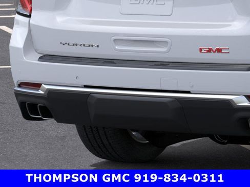 New 2026 GMC Yukon XL Denali image 14