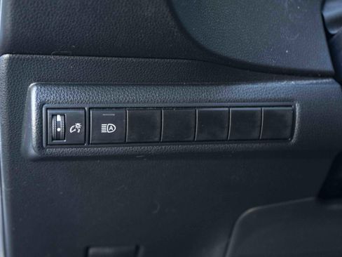 Used 2024 Toyota Camry XSE w/ Navigation Package FWD image 36