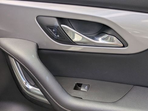 Used 2025 Chevrolet Blazer LT image 34