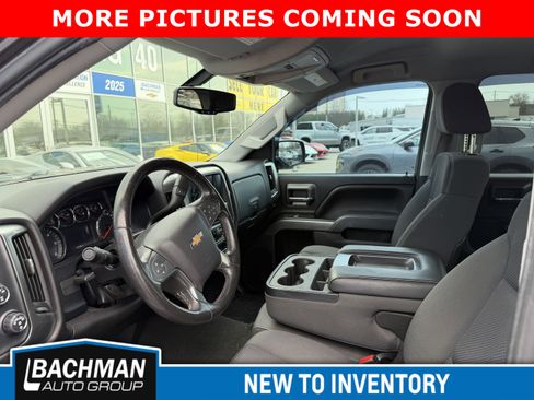 Used 2015 Chevrolet Silverado 1500 LT w/ LT Convenience Package image 6