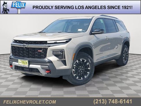 New 2026 Chevrolet Traverse Z71 w/ Enhanced Driving Package AWD/4WD image 1