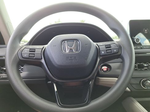 New 2025 Honda Accord LX image 28
