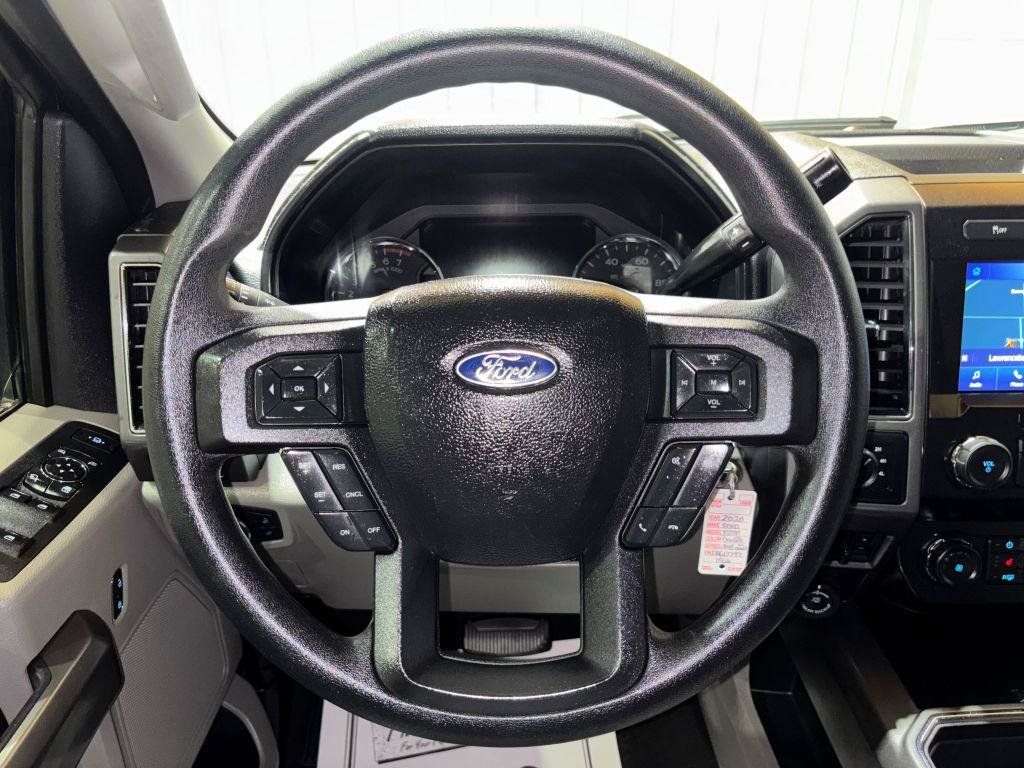 Used 2020 Ford F250 XLT w/ XLT Premium Package AWD/4WD image 18