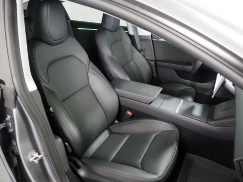 Used 2025 Tesla Model 3 Long Range image 2