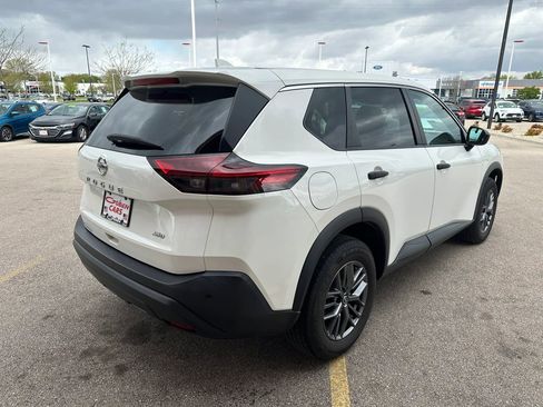 Used 2021 Nissan Rogue S AWD/4WD image 3