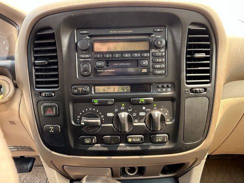 Used 2000 Toyota Land Cruiser AWD/4WD image 15