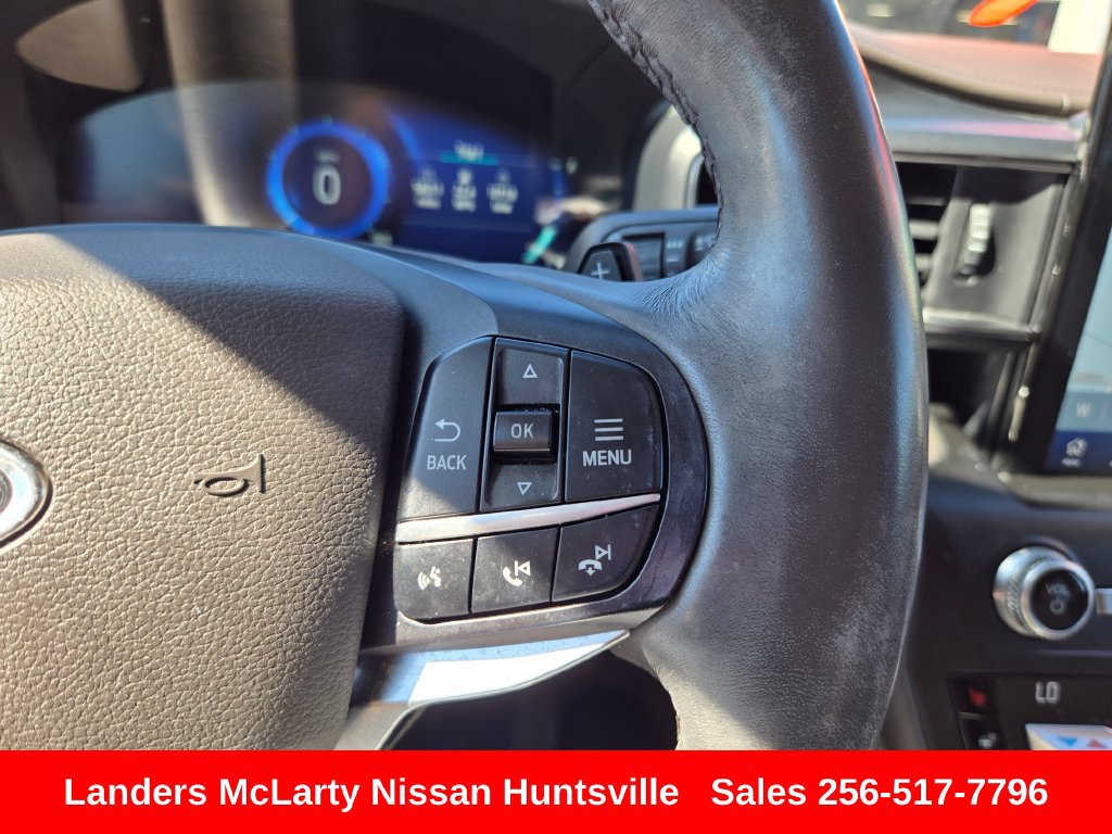 Used 2020 Ford Explorer Platinum w/ Premium Technology Package AWD/4WD image 27