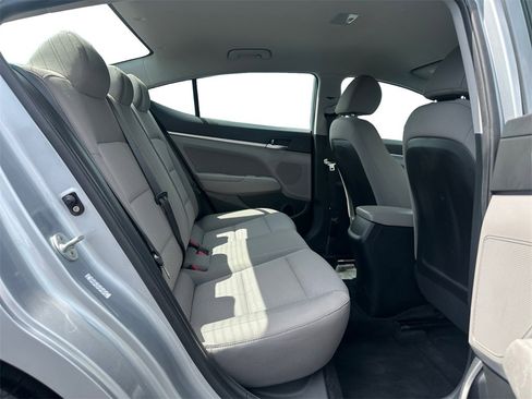 Used 2020 Hyundai Elantra SEL w/ Cargo Package (C1) image 16