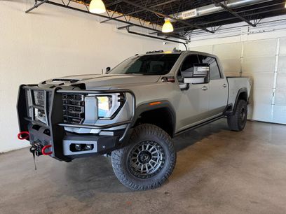 Used 2025 GMC Sierra 2500 AT4 w/ AT4 Premium Plus Package