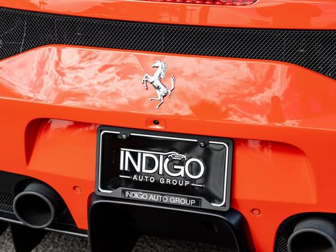 Used 2015 Ferrari 458 Speciale Coupe RWD image 13