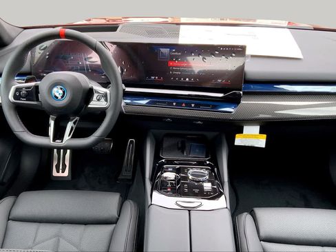 New 2025 BMW i5 M60 w/ Executive Package AWD/4WD image 5