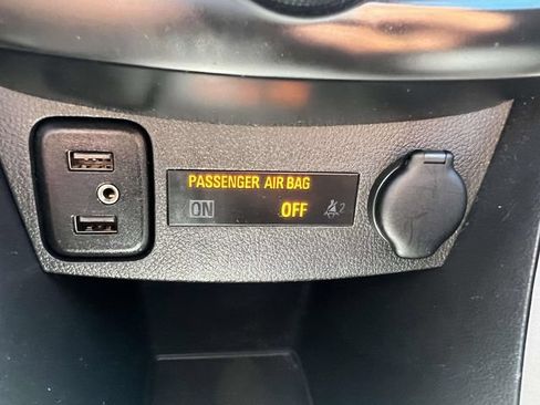 Used 2021 Chevrolet Trax LS AWD/4WD image 28