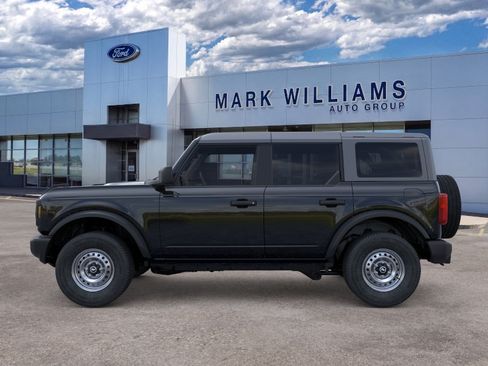 New 2026 Ford Bronco 4-Door AWD/4WD image 4