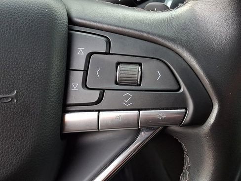 Certified 2023 Cadillac XT6 Luxury image 19