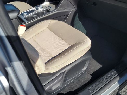 Used 2022 Ford Explorer Base image 36