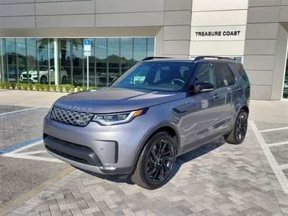 New 2025 Land Rover Discovery S
