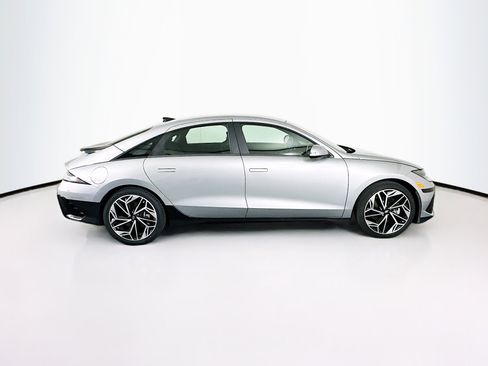 Used 2024 Hyundai Ioniq 6 SEL RWD image 10