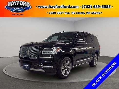 Used 2018 Lincoln Navigator Reserve w/ Technology Package AWD/4WD image 1