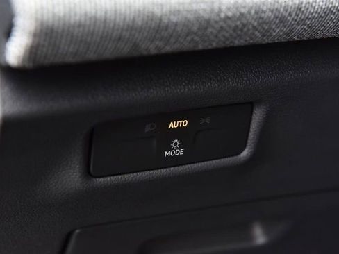 New 2025 Volkswagen Tiguan S image 10